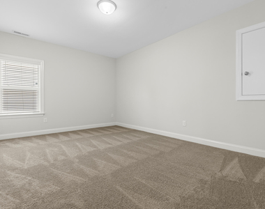 912 Village View Lane - Photo Thumbnail 26