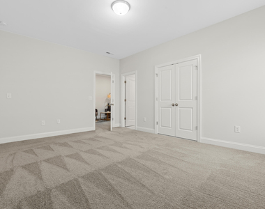 912 Village View Lane - Photo Thumbnail 27