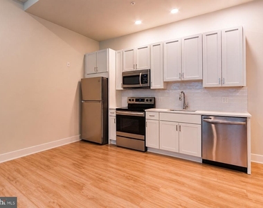 1300 S 19th Street - Photo Thumbnail 9