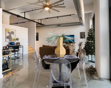 444 N 4th Street - Photo Thumbnail 8