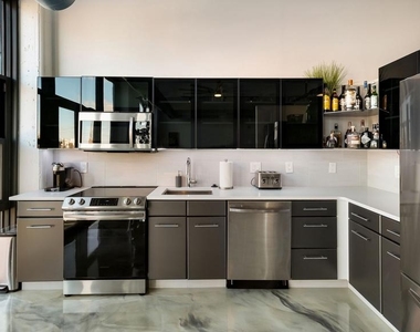 444 N 4th Street - Photo Thumbnail 28