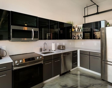 444 N 4th Street - Photo Thumbnail 29
