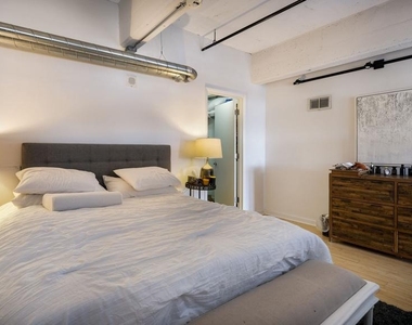 444 N 4th Street - Photo Thumbnail 13