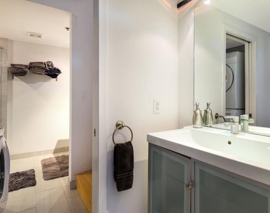 444 N 4th Street - Photo Thumbnail 16