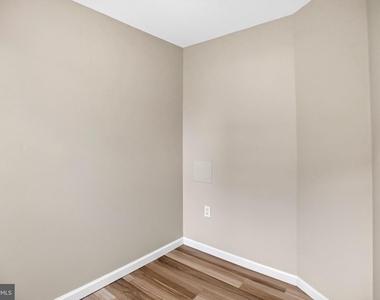3225 Gaul Street - Photo Thumbnail 10