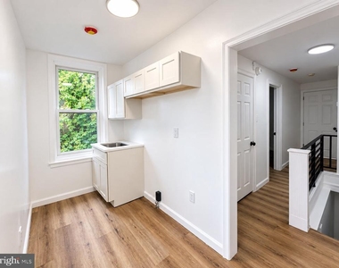 2022 W Ontario Street - Photo Thumbnail 7