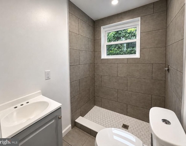 2022 W Ontario Street - Photo Thumbnail 1