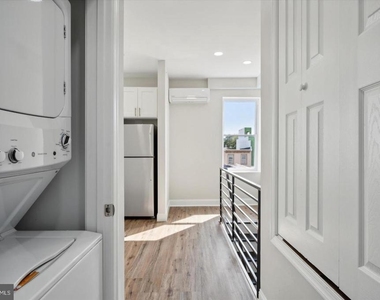 1921 N 2nd Street - Photo Thumbnail 4