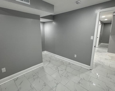 3346 N Smedley Street - Photo Thumbnail 34
