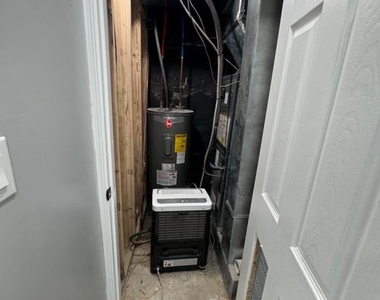 3346 N Smedley Street - Photo Thumbnail 28
