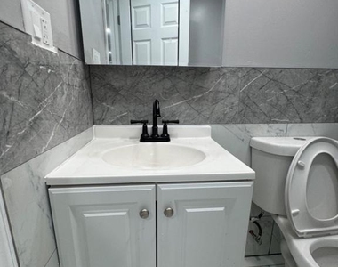 3346 N Smedley Street - Photo Thumbnail 31