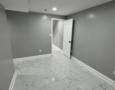 3346 N Smedley Street - Photo Thumbnail 33