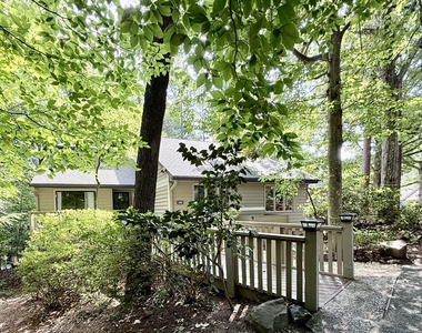 106 Montrose Drive - Photo Thumbnail 1