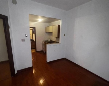 727 S 16th Street - Photo Thumbnail 4