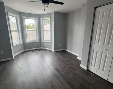3146 Custer Street - Photo Thumbnail 29