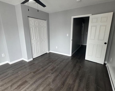 3146 Custer Street - Photo Thumbnail 28