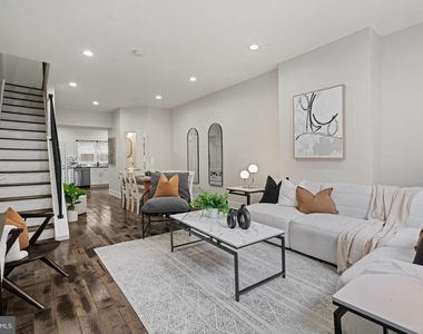 1331 N Newkirk Street - Photo Thumbnail 3