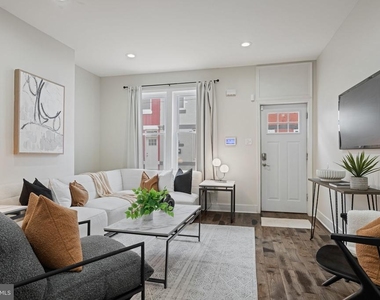 1331 N Newkirk Street - Photo Thumbnail 1