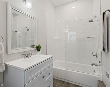 1331 N Newkirk Street - Photo Thumbnail 17