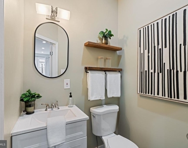 1331 N Newkirk Street - Photo Thumbnail 7