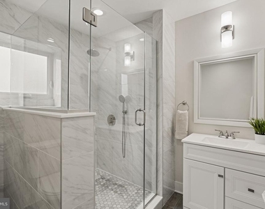 1331 N Newkirk Street - Photo Thumbnail 31