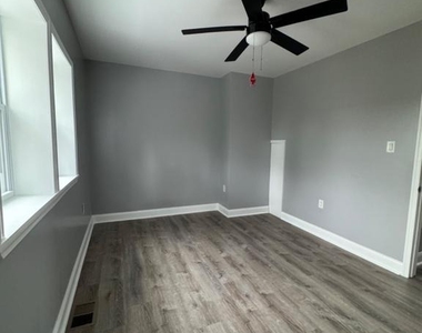 2604 S Holbrook Street - Photo Thumbnail 27