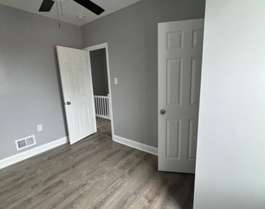2602 S Holbrook Street - Photo Thumbnail 24