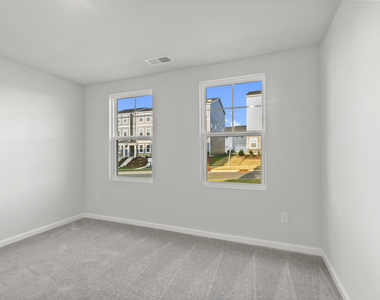 4016 Silver Oak Lane - Photo Thumbnail 6