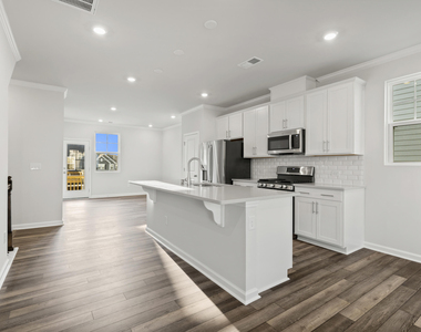 4016 Silver Oak Lane - Photo Thumbnail 8