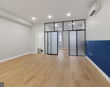 257 N 3rd Street - Photo Thumbnail 3