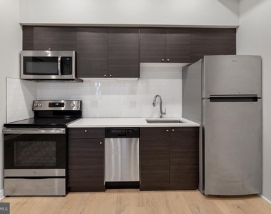 257 N 3rd Street - Photo Thumbnail 1