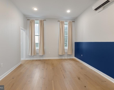 257 N 3rd Street - Photo Thumbnail 2