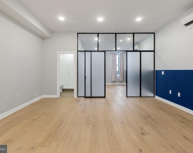 257 N 3rd Street - Photo Thumbnail 8