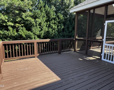 2503 Beckett's Ridge Drive - Photo Thumbnail 11