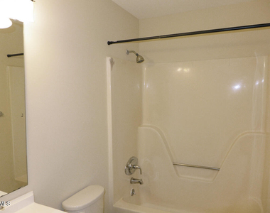 515 S Merritt Mill Road - Photo Thumbnail 9