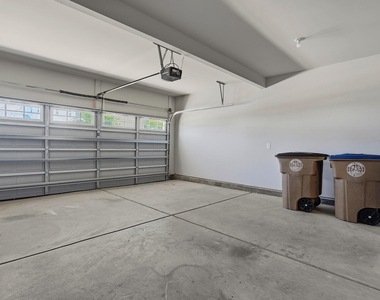 1425 Haltwhistle Street - Photo Thumbnail 17