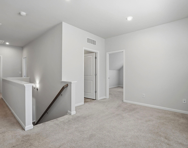 1425 Haltwhistle Street - Photo Thumbnail 18