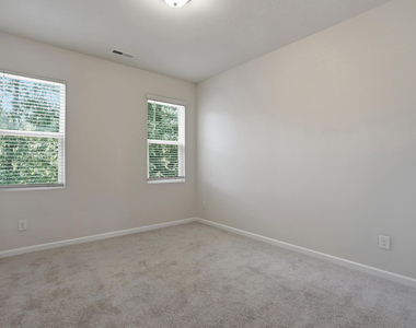 1425 Haltwhistle Street - Photo Thumbnail 25