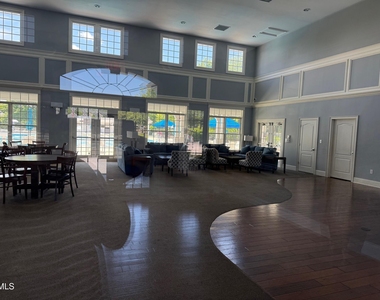 2417 Historic Circle - Photo Thumbnail 52