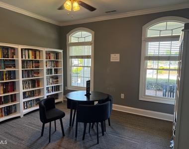 2417 Historic Circle - Photo Thumbnail 47