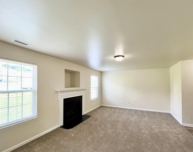 5403 Danube Lane - Photo Thumbnail 6