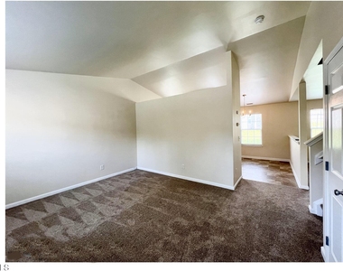 5403 Danube Lane - Photo Thumbnail 2