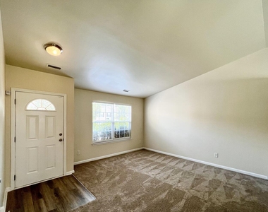 5403 Danube Lane - Photo Thumbnail 5