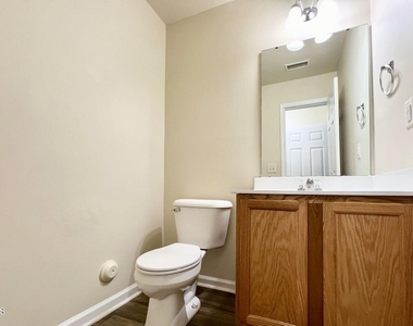5403 Danube Lane - Photo Thumbnail 10