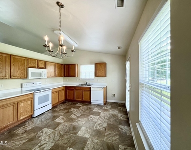 5403 Danube Lane - Photo Thumbnail 11