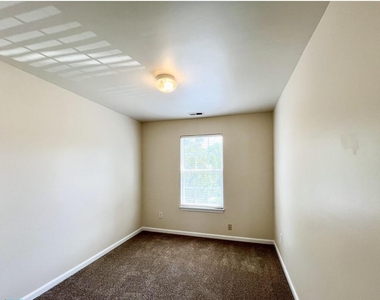 5403 Danube Lane - Photo Thumbnail 19