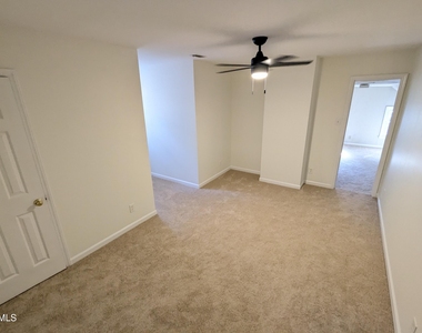 5313 Falkirk Drive - Photo Thumbnail 18