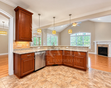 9012 Ray Road - Photo Thumbnail 43