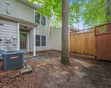 4425 Roller Court - Photo Thumbnail 22