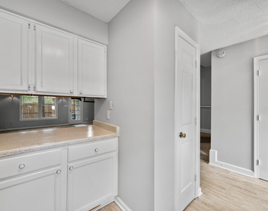 4425 Roller Court - Photo Thumbnail 5